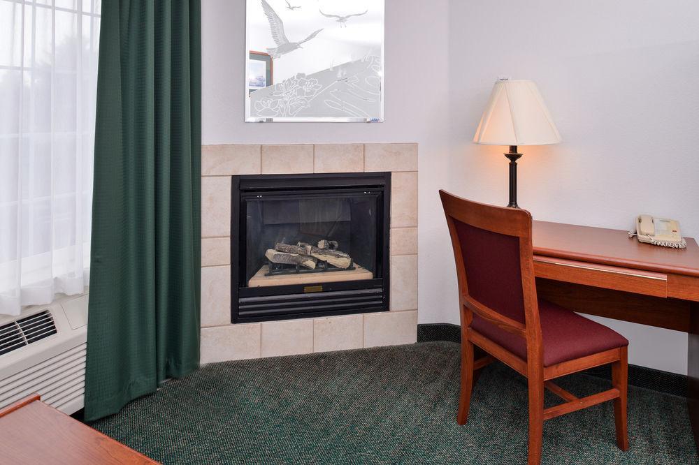 Holiday Inn Express & Suites Lincoln City By Ihg Dış mekan fotoğraf