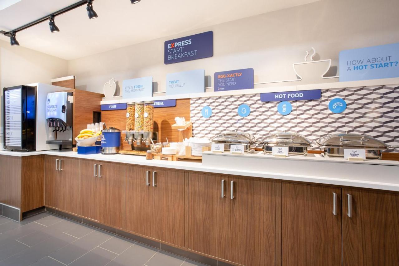 Holiday Inn Express & Suites Lincoln City By Ihg Dış mekan fotoğraf
