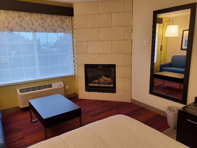 Holiday Inn Express & Suites Lincoln City By Ihg Dış mekan fotoğraf